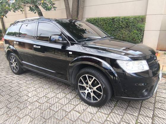 DODGE JOURNEY 3.6 RT AWD V6 GASOLINA 4P AUTOMÁTICO DODGE JOURNEY 3.6 RT AWD V6 GASOLINA 4P AUTOMÁTICO